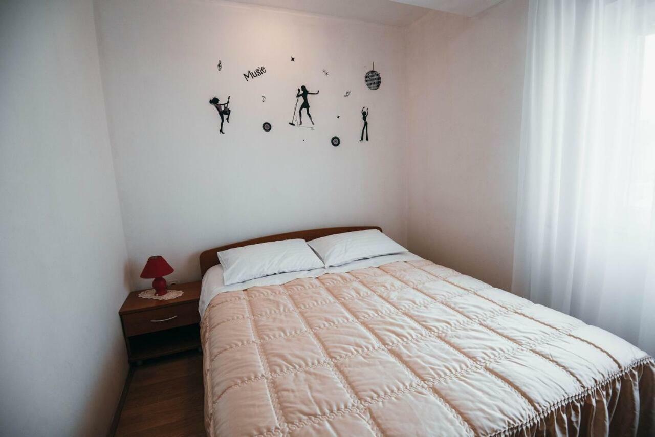 וודיצה Apartmani Tamaris מראה חיצוני תמונה