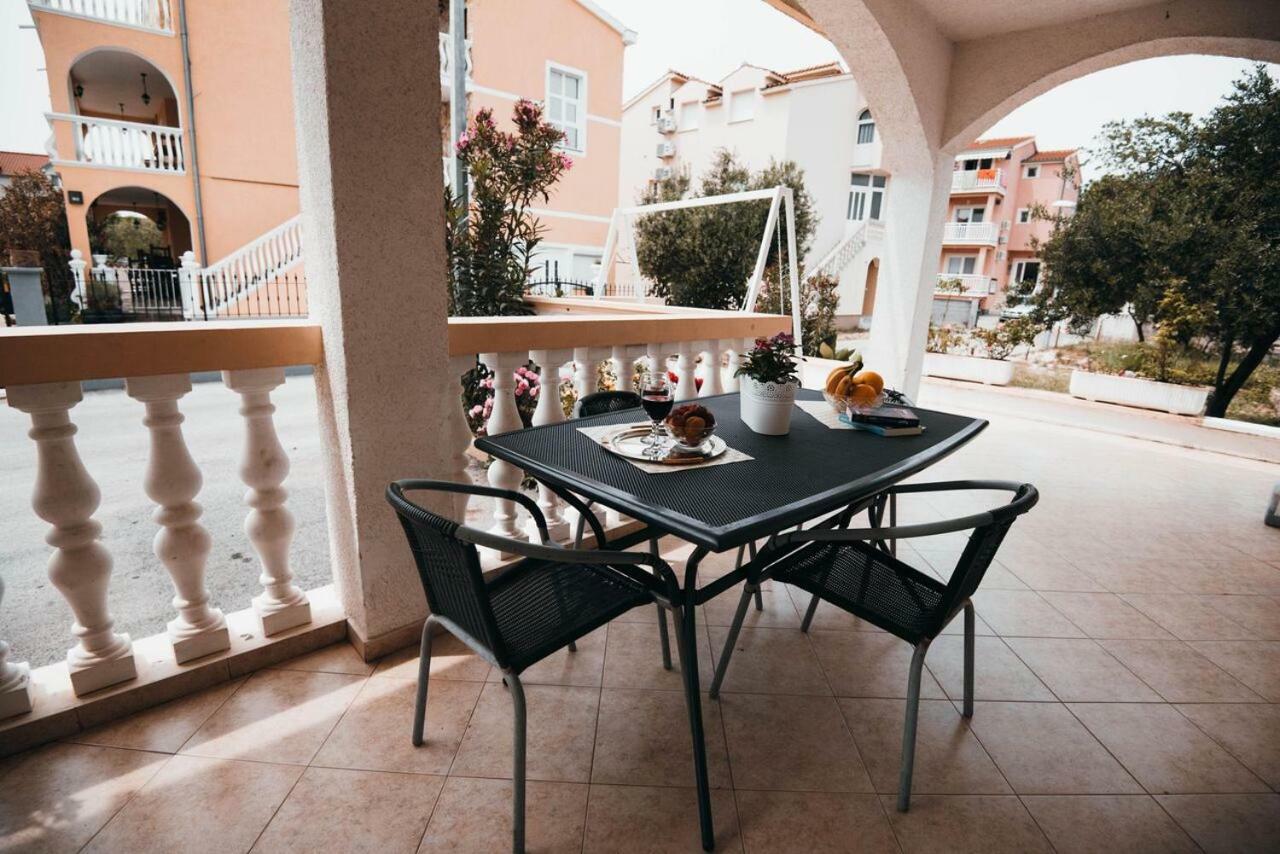 וודיצה Apartmani Tamaris מראה חיצוני תמונה