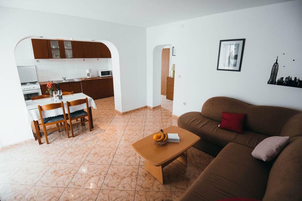 וודיצה Apartmani Tamaris מראה חיצוני תמונה