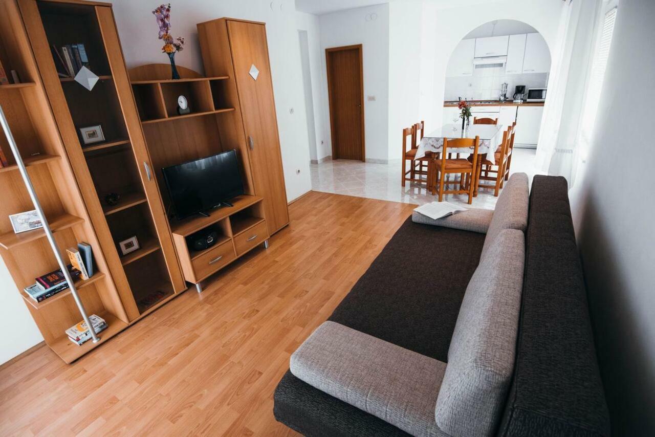 וודיצה Apartmani Tamaris מראה חיצוני תמונה