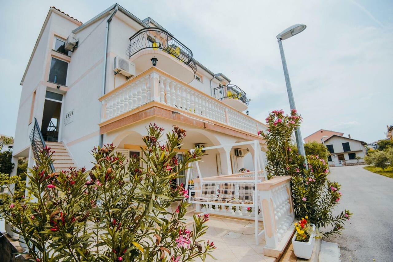 וודיצה Apartmani Tamaris מראה חיצוני תמונה
