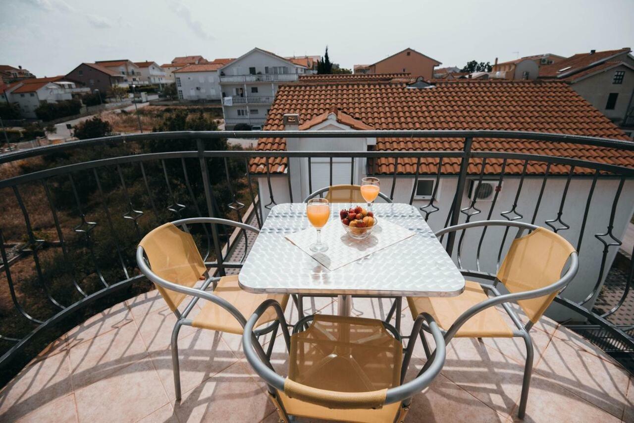 וודיצה Apartmani Tamaris מראה חיצוני תמונה